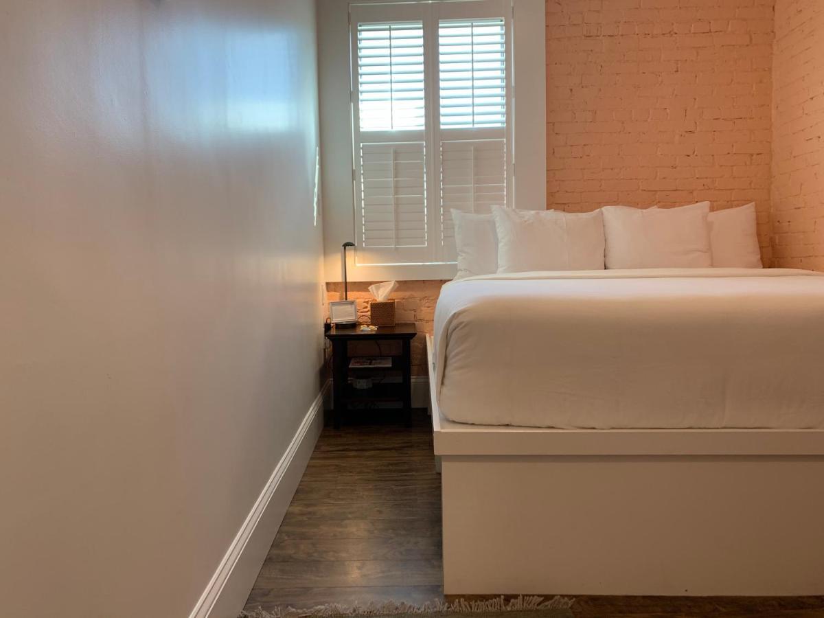 The Cabot Lodge Beverly Ngoại thất bức ảnh